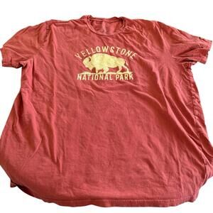 Columbia Yellowstone Short Sleeve Tee Shirt Size XL  One Flaw See Desc